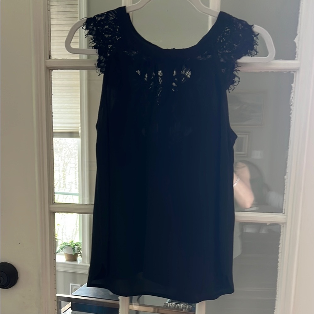Elegant Black Lace Sleeveless Top